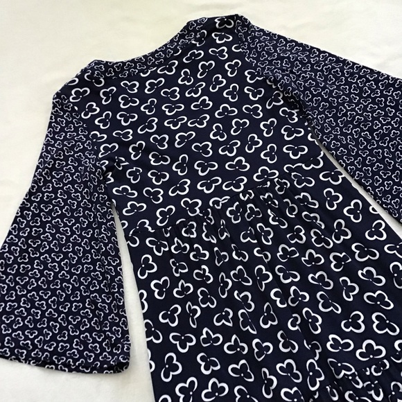 Boden Hettie Faux Wrap Jersey Dress – Heart Print, Flared Sleeve, Tiered Skirt - Picture 8 of 16